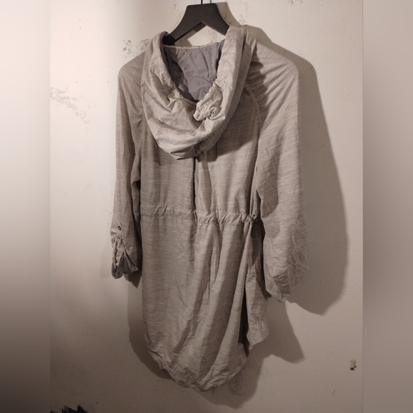 lululemon lightweight hooded zip drawstring waist robe jacket - Picture 6 of 11